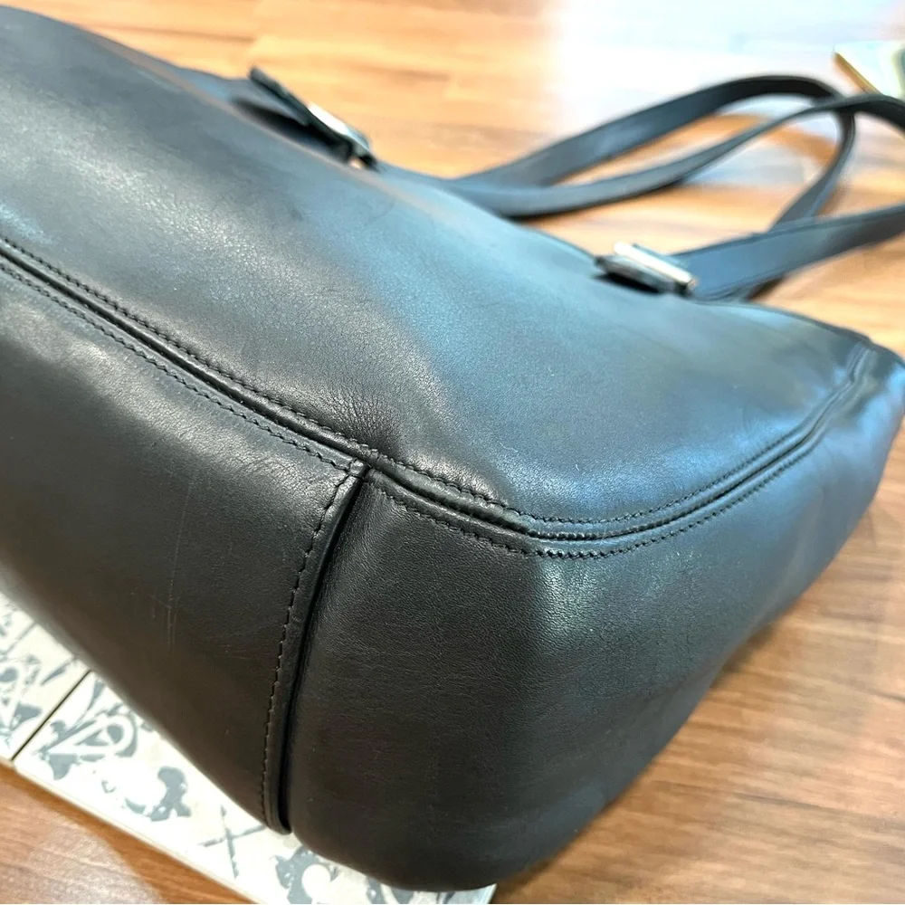 COACH VINTAGE CHELSEA TOTE, BLACK No. 6006